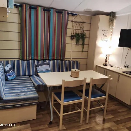 Отель Mobil Climatise Piscine *